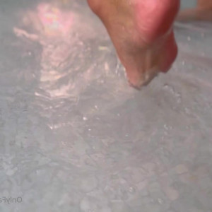 Video by hugeandhung published on May 24,2023 14:57:00 - BestThots