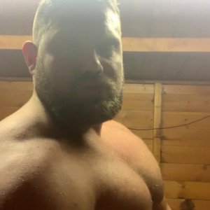 Video by hugeandhung published on March 16,2023 13:41:00 - BestThots
