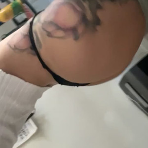 Video by livingluxxx published on April 20,2023 03:57:00 - BestThots