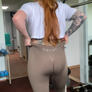 gingerlovesanal #4908577
