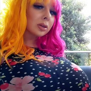 Video by sapphiresummersofficial published on March 12,2023 03:50:00 - BestThots