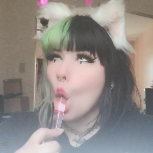 Video by katthekunt published on March 31,2023 16:38:00 - BestThots