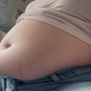 Video by bigbellybecky published on June 26,2023 11:53:00 - BestThots