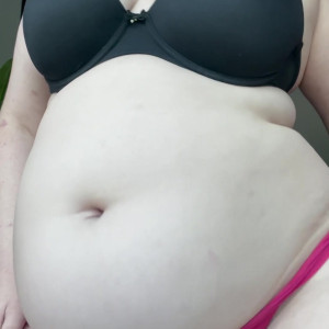 Video by bigbellybecky published on May 24,2023 03:34:00 - BestThots