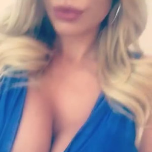 Video by oliviaaustinxxx published on March 6,2023 05:51:00 - BestThots