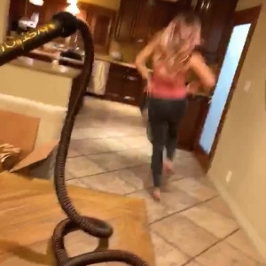 Video by oliviaaustinxxx published on June 4,2023 02:32:00 - BestThots