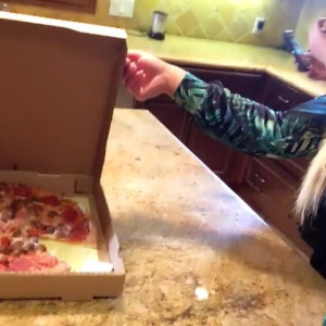 Video by oliviaaustinxxx published on April 4,2023 10:18:00 - BestThots
