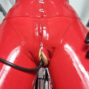 Video by rubberdollemma published on July 10,2023 10:55:00 - BestThots