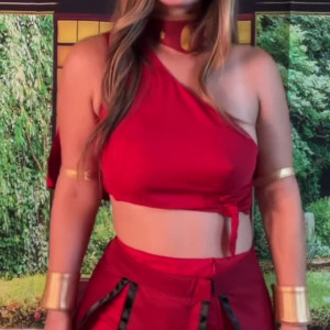 fallinlovia #5898306