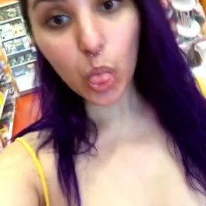Video by nancymiami published on March 31,2023 02:52:00 - BestThots