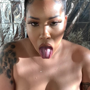 Video by udreamofjade published on April 19,2023 00:08:00 - BestThots