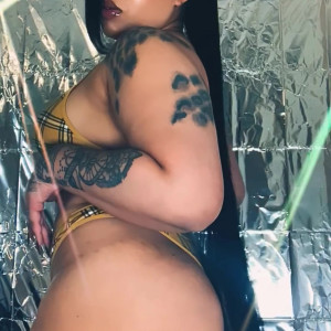 Video by udreamofjade published on March 17,2023 08:48:00 - BestThots