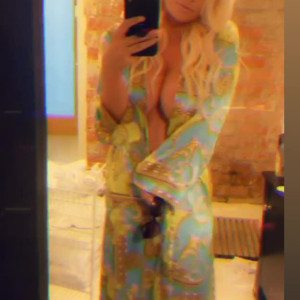 kourtkourt #4836431