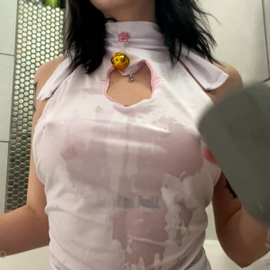 Video by ivyywaifuu published on April 7,2023 06:46:00 - BestThots