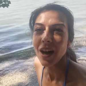 Video by loucharmelle published on April 24,2023 04:13:00 - BestThots