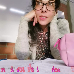Video by loucharmelle published on April 9,2023 10:33:00 - BestThots