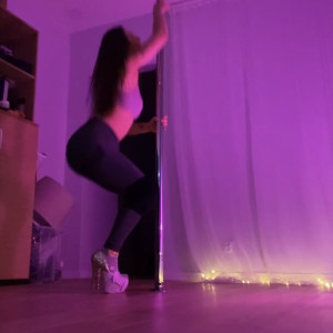 Video by suzybloow published on August 16,2023 17:12:39 - BestThots