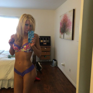 Video by xxxriley published on July 22,2023 19:00:00 - BestThots