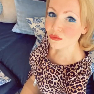 Video by catrice published on January 10,2024 02:57:20 - BestThots