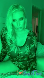 missvanessacage #9703703