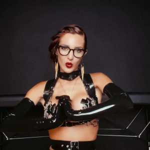 Video by ms_euryale published on November 20,2023 07:33:19 - BestThots