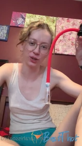 Video by sarahissoaked published on January 16,2025 11:01:26 - BestThots