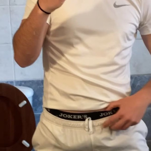 Video by fireboy00 published on April 22,2023 13:44:00 - BestThots