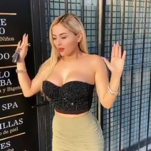 alemiarojas #8434376