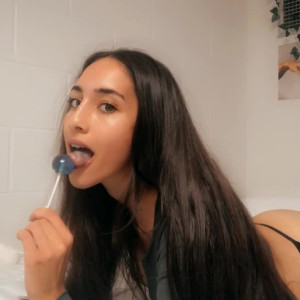 Video by izzygreen published on May 5,2023 17:04:00 - BestThots