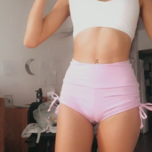 Video by izzygreen published on March 4,2023 10:08:00 - BestThots
