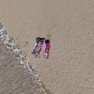 Video by allieaddisonfree published on November 21,2023 02:46:22 - BestThots