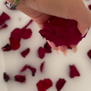 Video by alyssia_kent published on November 21,2023 04:12:25 - BestThots