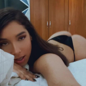 Video by angelicaggx published on November 21,2023 13:44:30 - BestThots