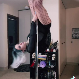 Video by babymoth1 published on November 29,2023 03:34:13 - BestThots