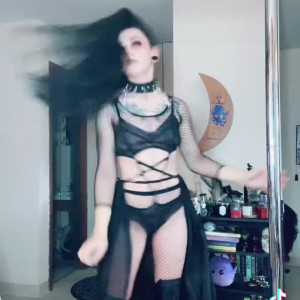 Video by babymoth1 published on November 29,2023 03:07:47 - BestThots