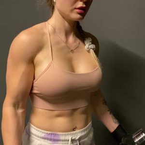 bicepgirl #8745778