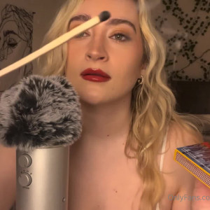 Video by blissfulwhisperasmr published on December 10,2023 12:42:21 - BestThots