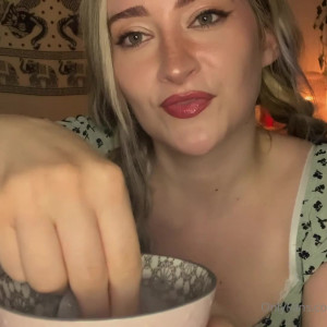 Video by blissfulwhisperasmr published on December 10,2023 12:40:51 - BestThots