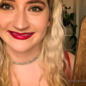 Video by blissfulwhisperasmr published on December 10,2023 12:57:46 - BestThots