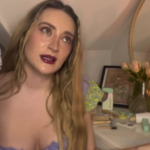 Video by blissfulwhisperasmr published on December 10,2023 12:57:52 - BestThots