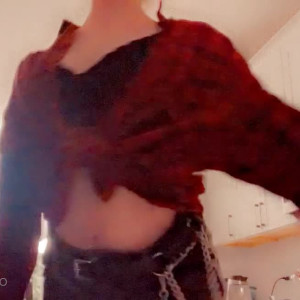 Video by alicelynn13 published on March 11,2023 00:36:00 - BestThots