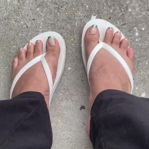 Video by only1exploremysoles published on March 8,2023 13:30:00 - BestThots
