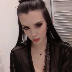 Video by violette_x published on April 23,2023 15:31:00 - BestThots