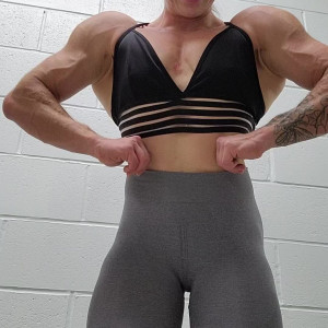 Video by fitbeastgoddess_vip published on January 13,2024 05:53:38 - BestThots