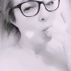 Video by carla36gg published on August 24,2023 23:07:00 - BestThots