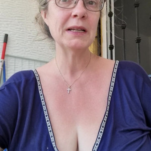 Video by carla36gg published on July 1,2023 04:38:00 - BestThots