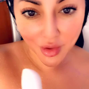 Video by theonlykiaramia published on June 17,2023 07:04:00 - BestThots