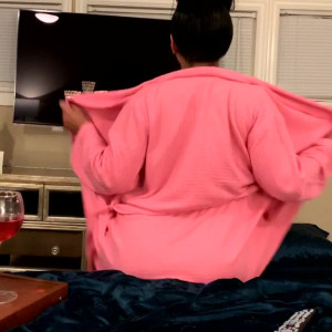 Video by theonlykiaramia published on April 19,2023 03:59:00 - BestThots