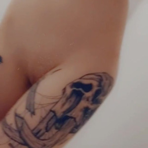 lilylurid #4137386
