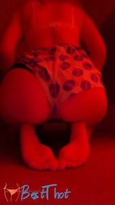 jessicalousg #9699397